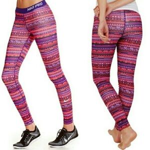 Nike Pro Dri Fit Hyperwarm 8 Bit Geometric Women’s Legging Sz L Rn#56323